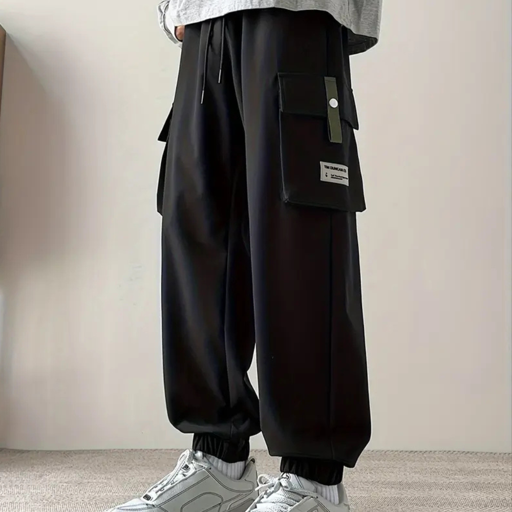 Men's cargo pants relaxed fit with functional pockets - versatile casual trousers for everyday wear
