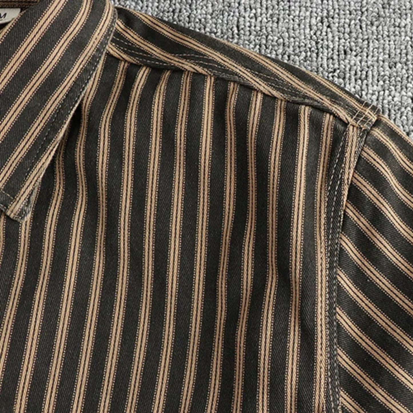 Men's casual shirt durable long sleeve striped design - versatile office and weekend wear