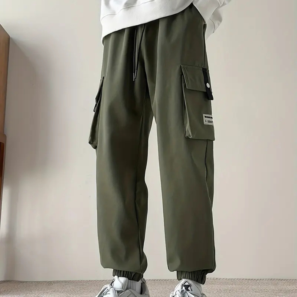 Men's cargo pants relaxed fit with functional pockets - versatile casual trousers for everyday wear