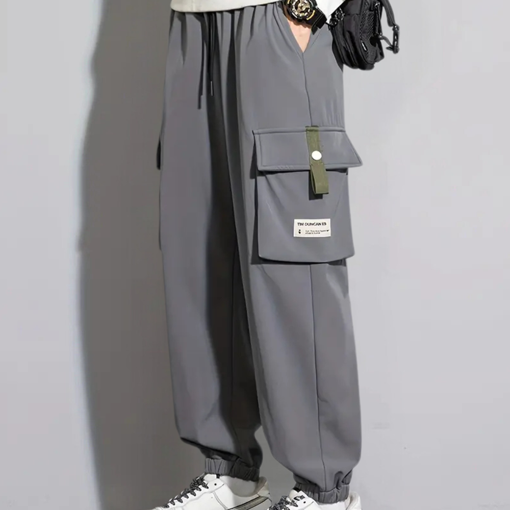 Men's cargo pants relaxed fit with functional pockets - versatile casual trousers for everyday wear