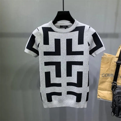 Men's unique design casual t-shirt - eye-catching patterned short sleeve top